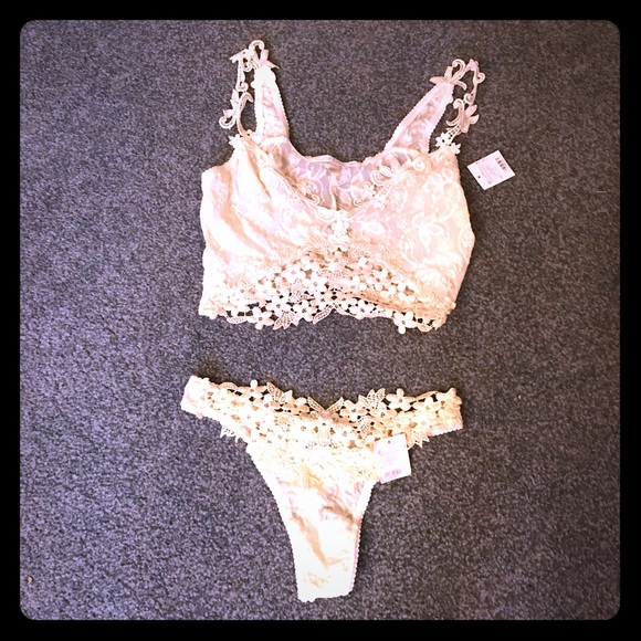 Topic claire pettibone lingerie All claire pettibone lingerie seems